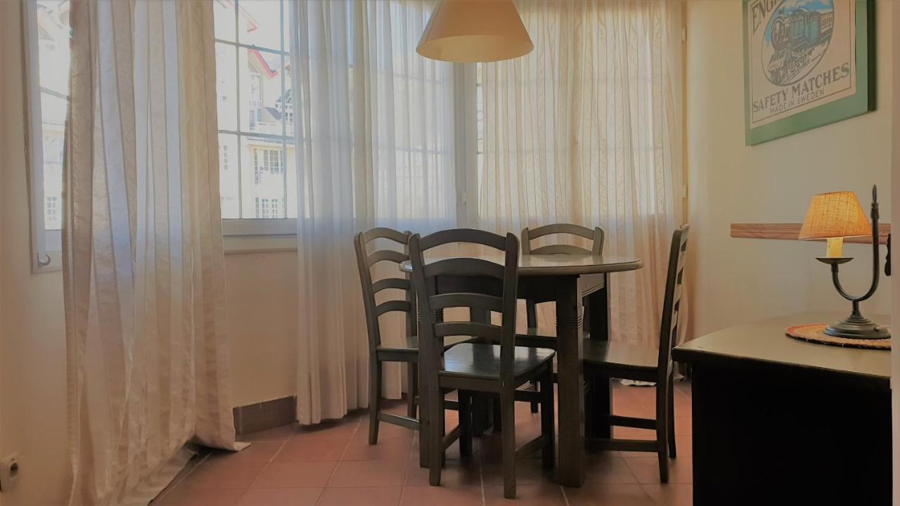 סיירה נבדה Todosierranevada Zona Baja -Plaza Principal-Junto A Los Telecabinas מראה חיצוני תמונה
